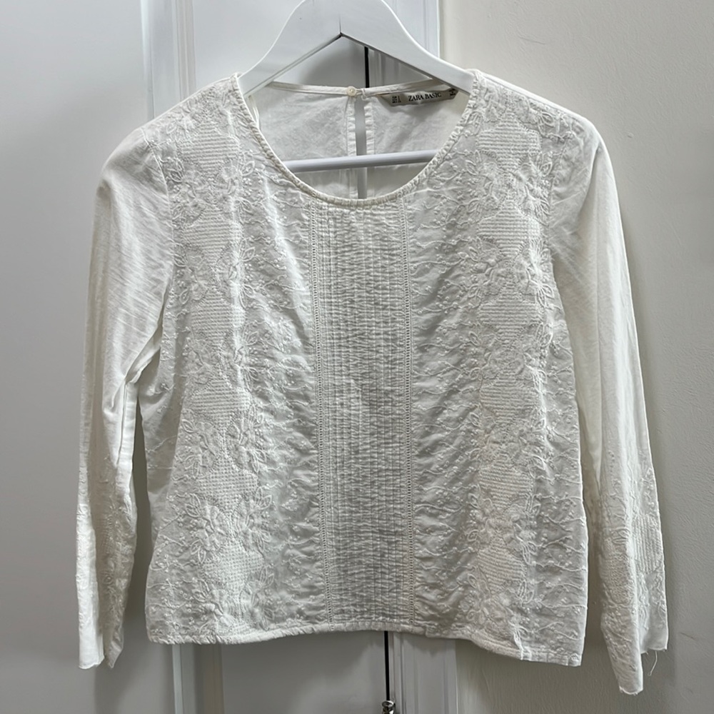 Zara Cropped Embroidered White Blouse